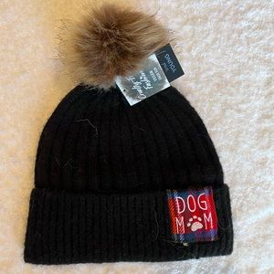 NWT Dog Mom Stocking hat🐶